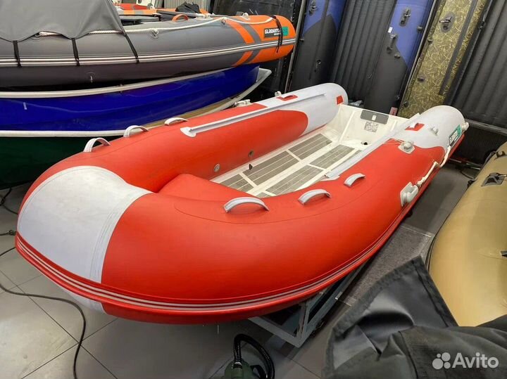 Лодка надувная пвх Gladiator RIB 420