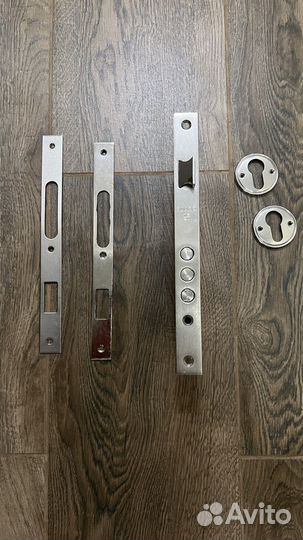 Петли для дверей замки