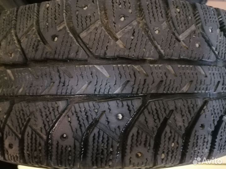 Bridgestone Ice Cruiser 7000 185/65 R15 88T