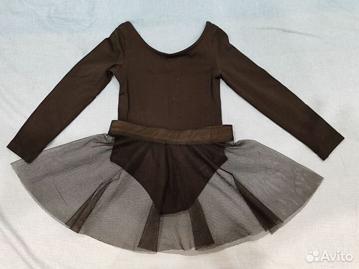 Гимнастический купальник и юбочка