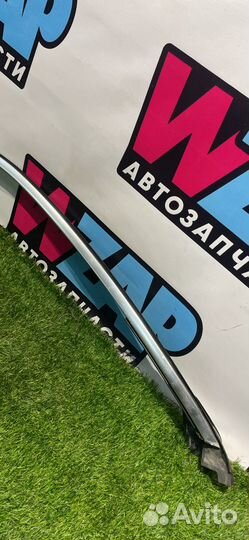 Молдинг двери передней правой Alfa Romeo Stelvio