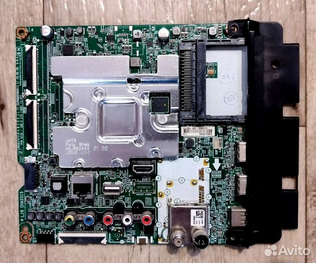 Телевизор LG 43UM7020PLF