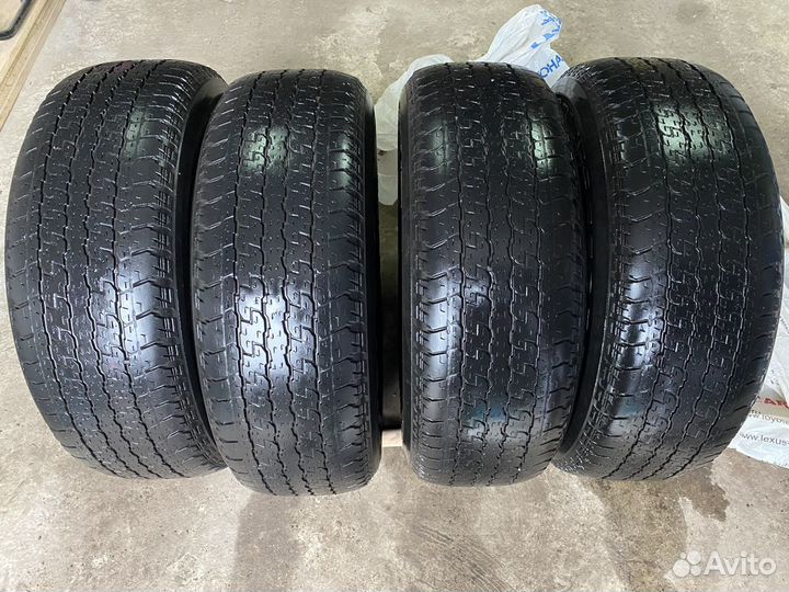 Bridgestone Dueler H/T 265/65 R17