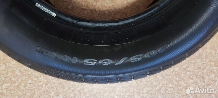 Pirelli Cinturato P1 205/65 R15 94H