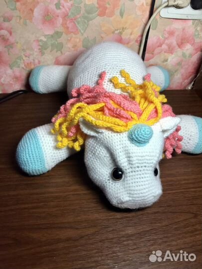 Белый единорог