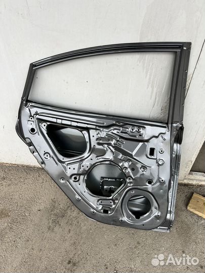 Дверь задняя левая hyundai solaris 1