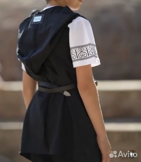 Грузинские дизайнеры жилет с газырями