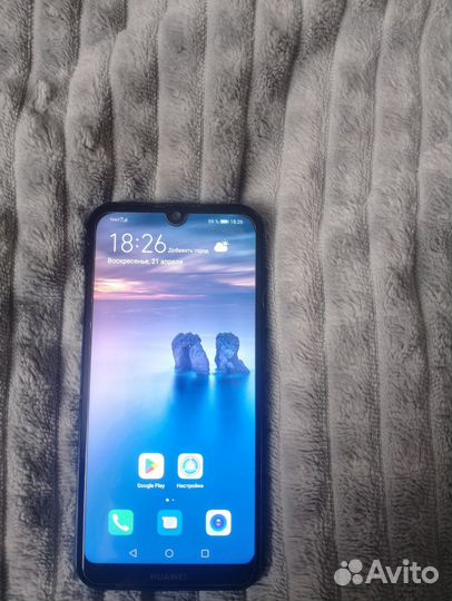 HUAWEI Y5 (2019), 2/32 ГБ