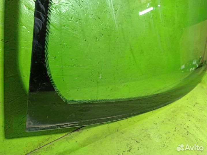 Стекло лобовое Toyota Yaris XP90 1KR 2008