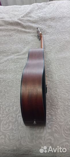 Акустическая гитара Omni d560