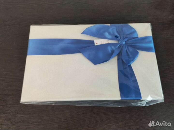 Коробка подарочная