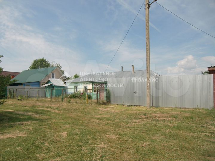 Дом 35 м² на участке 10 сот.