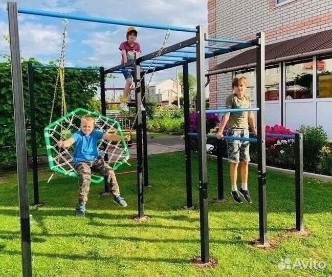 Спортивный комплекс воркаут для двора