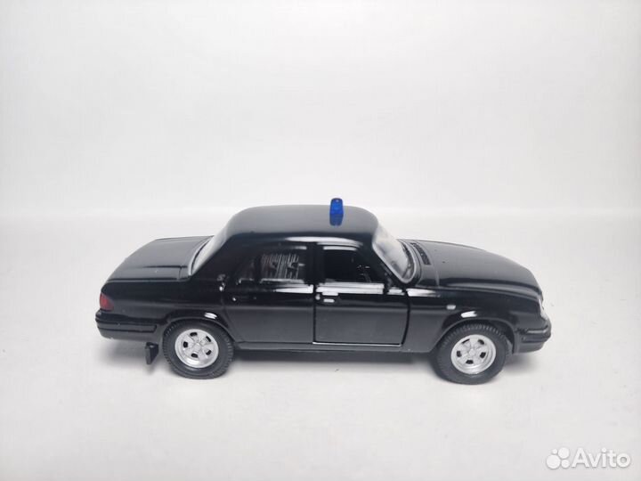 Газ 31105 Волга служебная