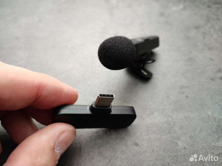 Петличный микрофон для iPhone