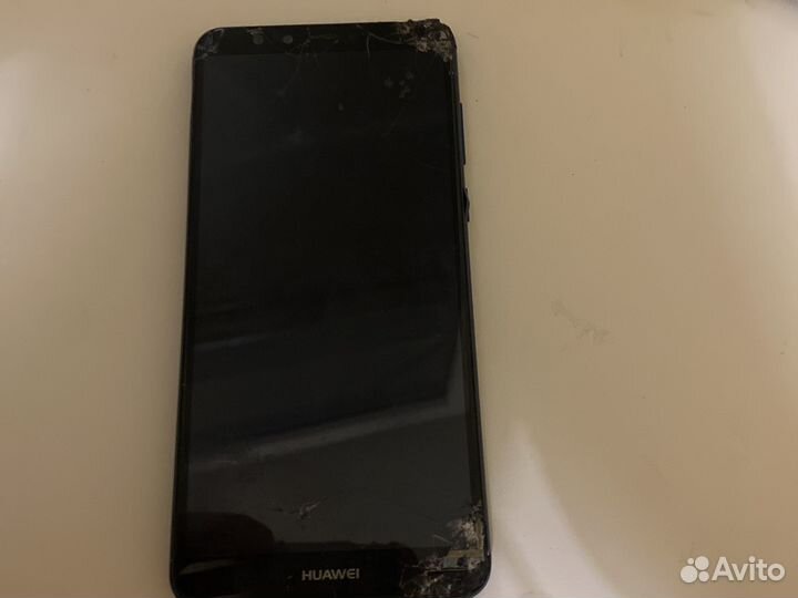 Телефон Huawei y9 2018