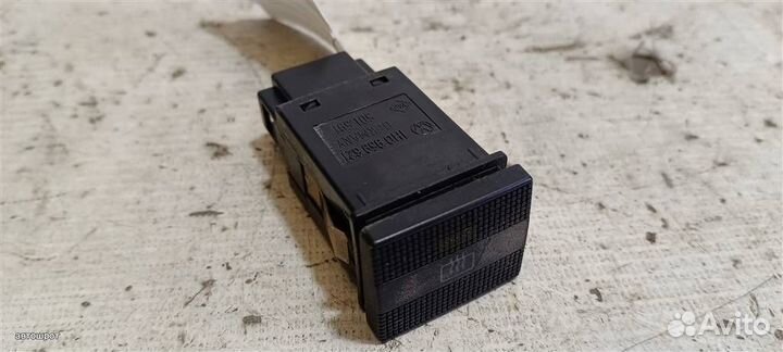 Кнопка обогрева стекла заднего volkswagen Golf II