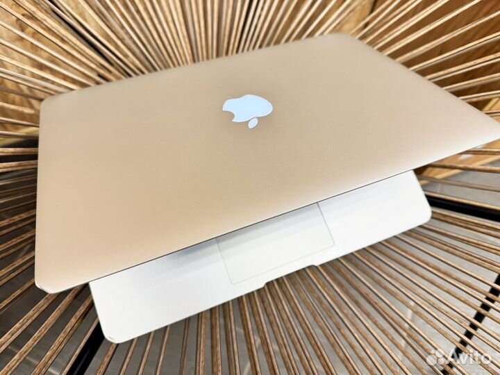 Apple macbook air 2017