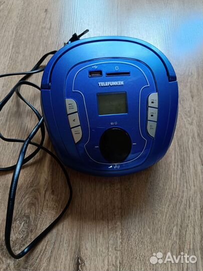Стереомагнитола Telefunken