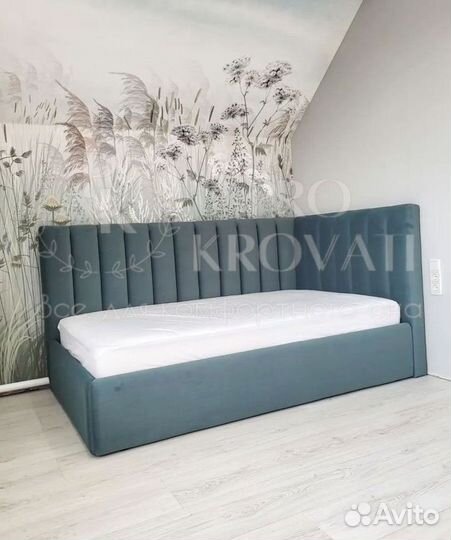 Детская кровать с мягкими бортиками