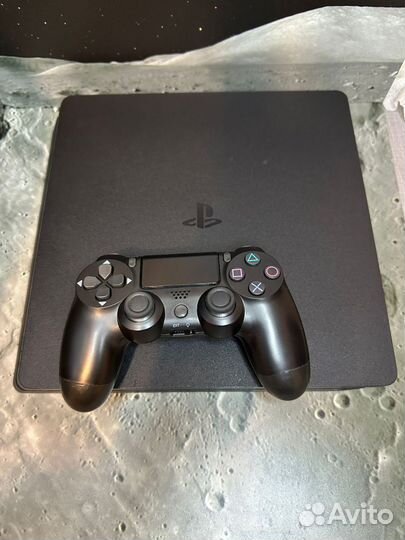 Sony playstation 4 PS4 slim 1tb