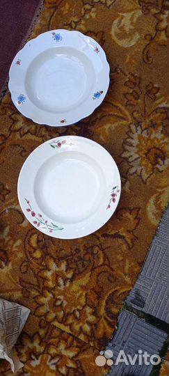 Столовая посуда тарелки