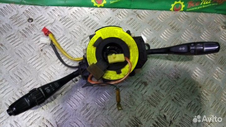 Переключатель подрулевой Mitsubishi Carisma седан