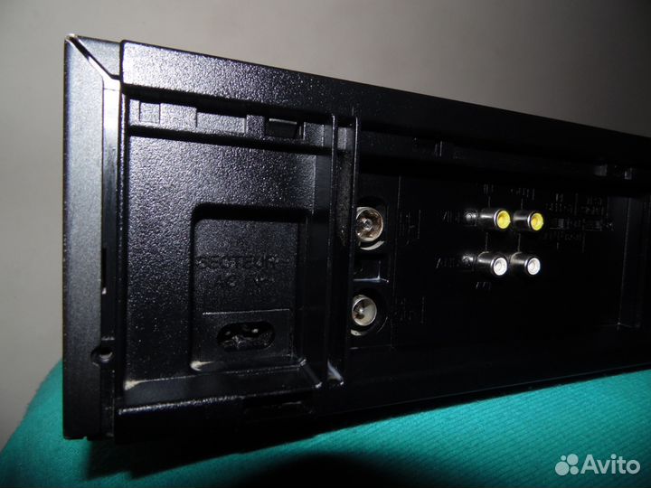 Видеомагнитофон Panasonic NV-SD450EU