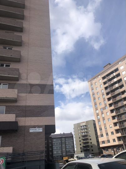 2-к. квартира, 54 м², 8/12 эт.