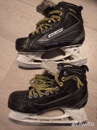 Коньки для хоккея с мячом