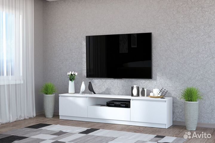 Тумба под тв Хилтон (белая)