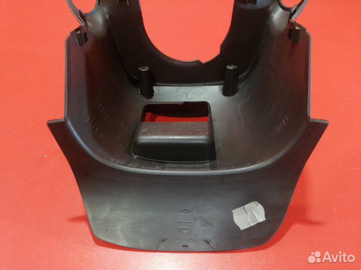 Кожух рулевой колонки левый Nissan Navara D40M