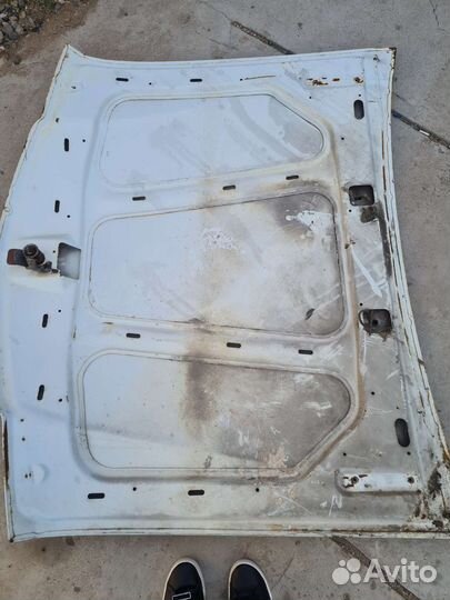 Капот на Газ 3110