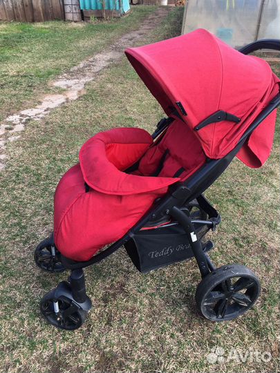 Прогулочная коляска