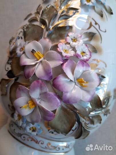 Фарфоровая ваза. Винтаж