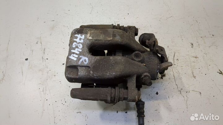 Суппорт Peugeot 2008, 2015