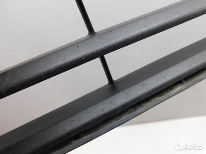 Решетка в бампер центральная BMW 5-Series/M5