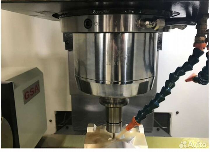 Фрезерный станок с чпу по металлу