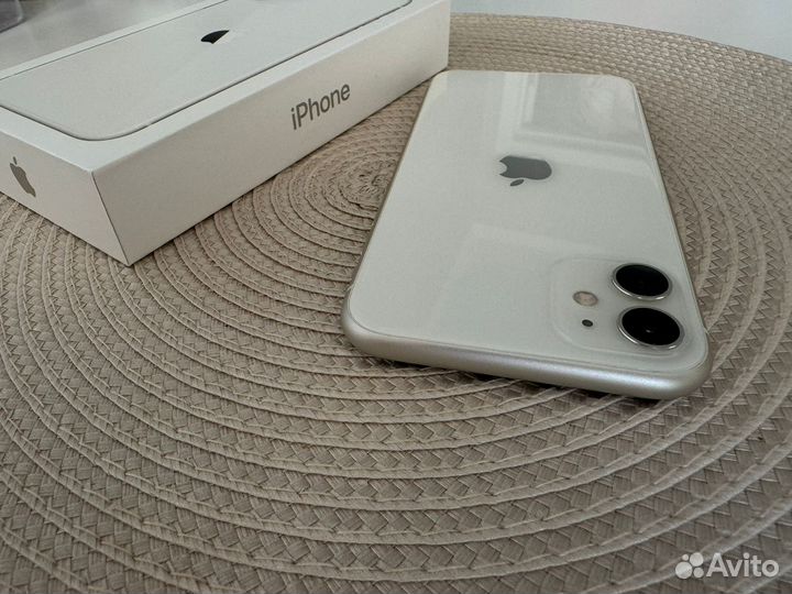 iPhone 11, 128 ГБ