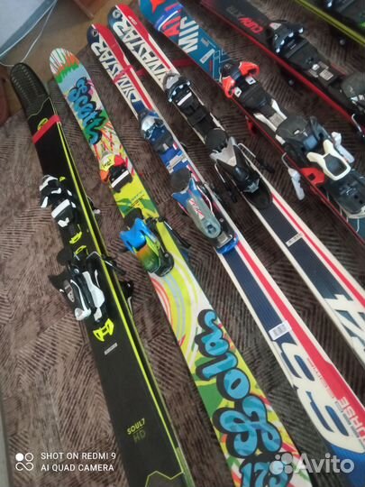 Горные лыжи и ботинки