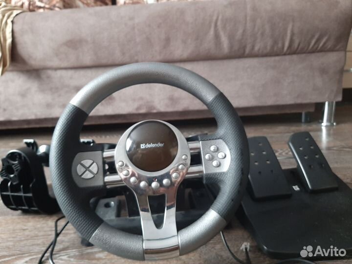 Игровой руль с педалями для пк