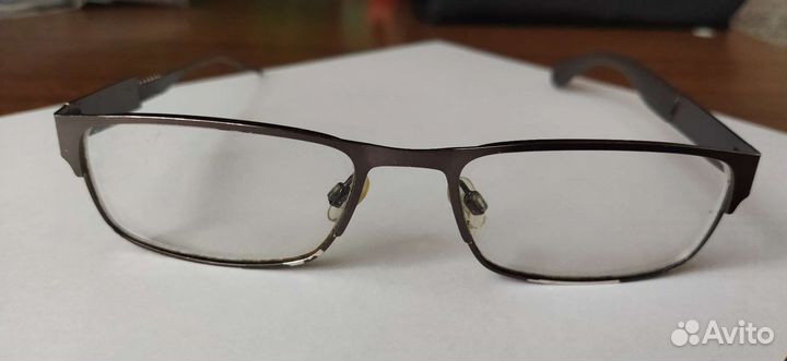 Очки Tommy Hilfiger