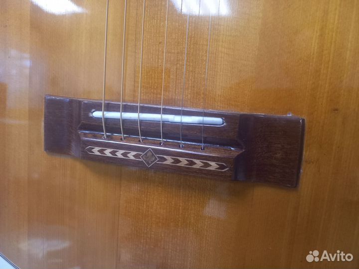 Продается мастеровая гитара