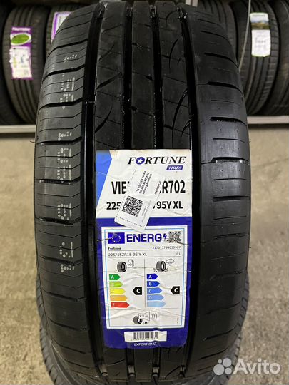 Fortune FSR702 225/45 R18 95Y