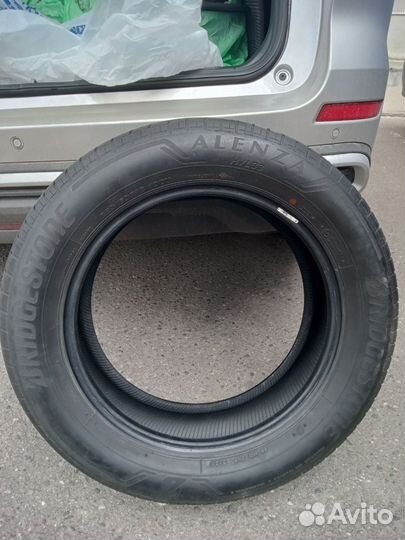 Bridgestone Alenza H/L 33 225/60 R18