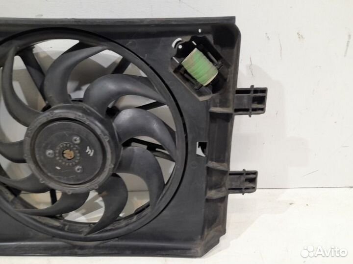 Диффузор вентилятора LADA Granta 1 2011