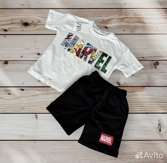 Костюм Zara marvel