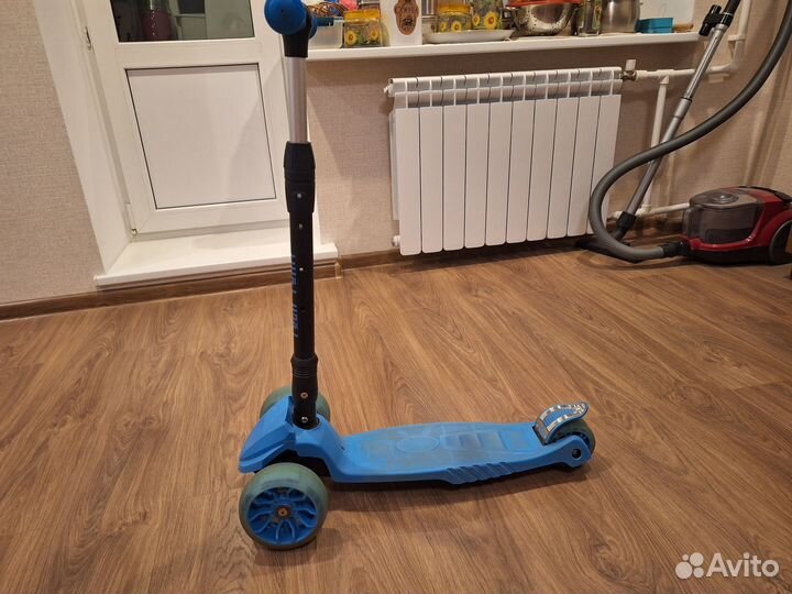 Детский самокат Zig Zag