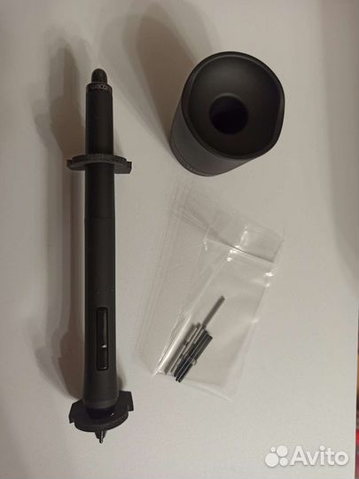 Wacom Grip Pen KP-501E-01 Новое