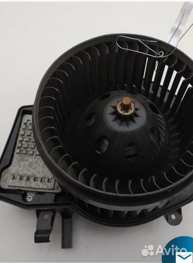 203 Мерседес моторчик печки